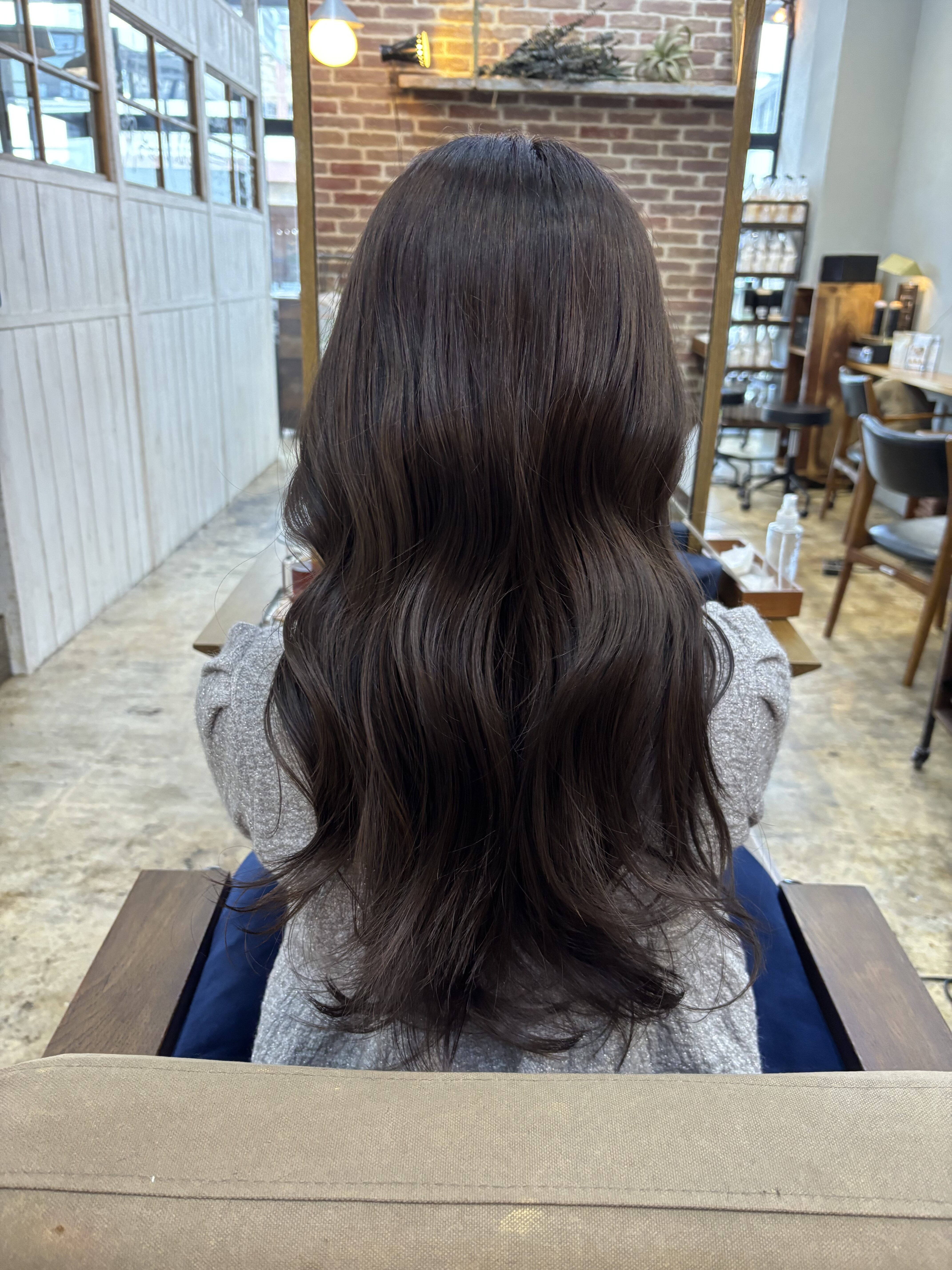 寒い時期におすすめ◎暗めブラウンカラー